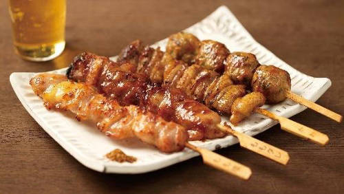 焼き鳥が1本100円って正直高くない？ 	