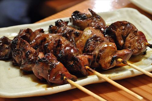 1200px-Yakitori_018_R