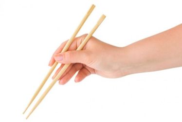 DISPOSABLE-BAMBOO-CHOPSTICKS-MANUFACTURER-FROM-DUBAI