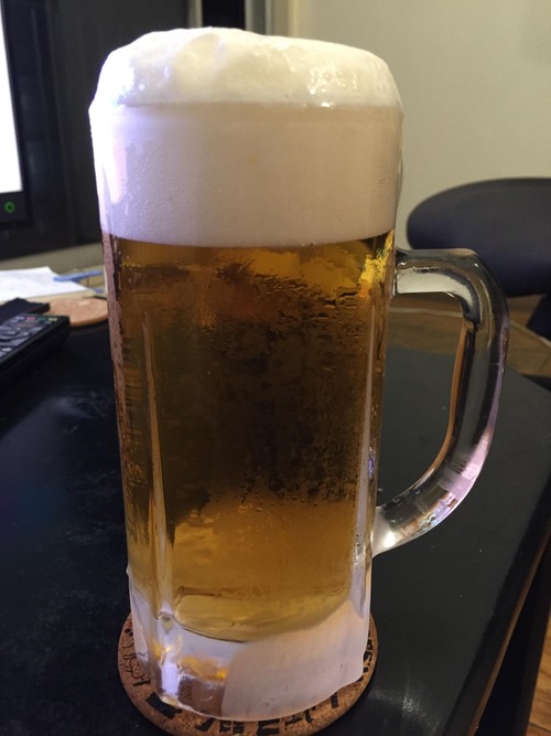 ビールってどうやったら上手く注げるの？ 	