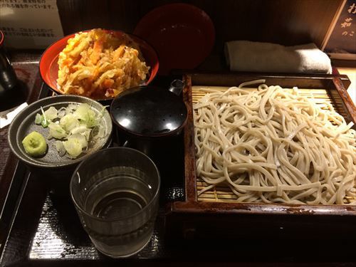 26601933854_5b0160fe3d_z_R