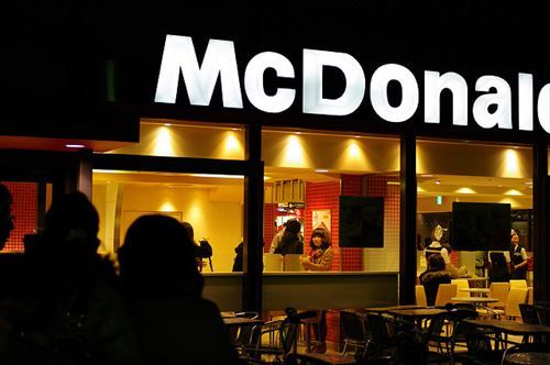 5685701921_6efe4ef91f_z_R