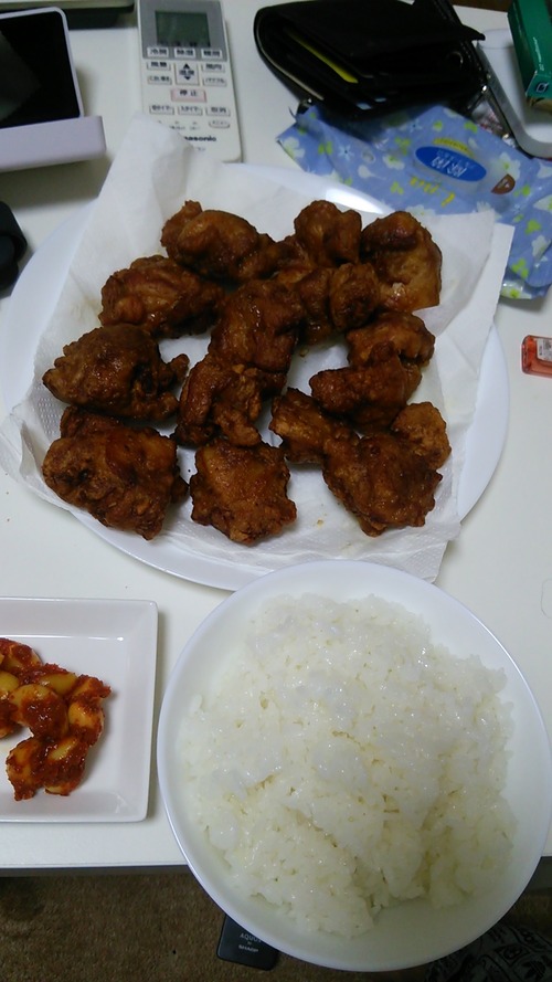 毎週のように唐揚げを作るワイ、今週も揚げる