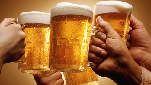 日々1円レベルで節約頑張ってるけど、飲み会で一気に5000円とか取られるのが辛い 	