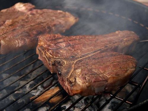 -grills-meat-725x544_R