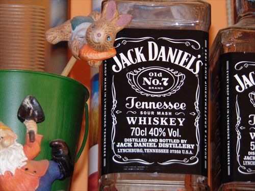 whiskey_jack_daniels_drink_alcohol_concentrated-1030966_R