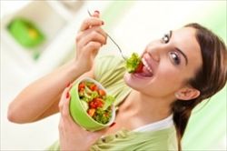 girl-eating-salad-300x199_R