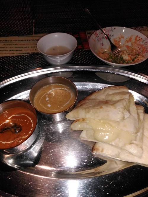 今からインド料理屋でカレー食う