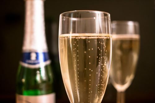 champagne_piccolo_champagne_celebrate-834570_R