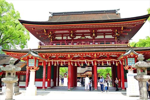 福岡に一人旅行しようとおもうんやけどな 	