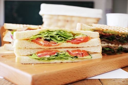 sandwich-2634630_640_R