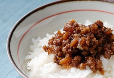 一人暮らしで生み出した簡単創作料理のレシピ