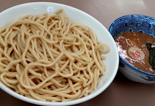 つけ麺屋「並は300gです」ワイ「じゃあ中盛で」