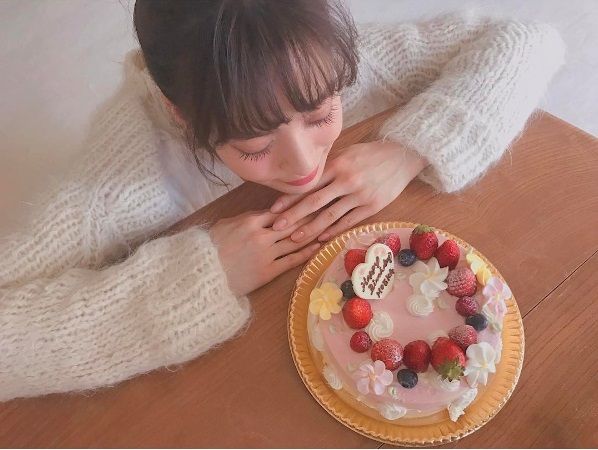 野崎萌香