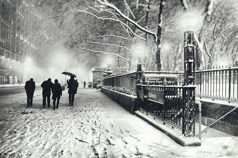 new-york-city-winter-snow-at-night-vivienne-gucwa