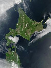 200px-Satellite_image_of_Hokkaido,_Japan_in_May_2001