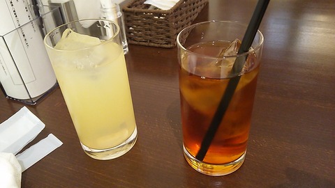 カフェレストランbloom 静岡市清水区蒲原 11