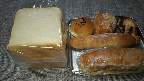 Bakery25 沼津市東椎路 4