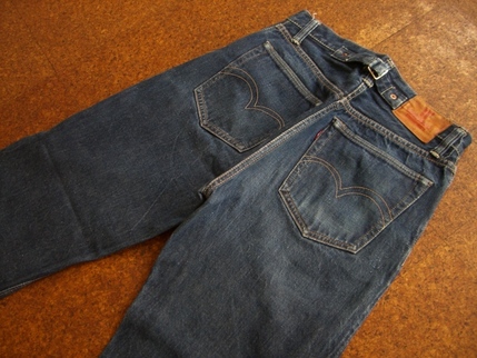 4557007b-s.JPG