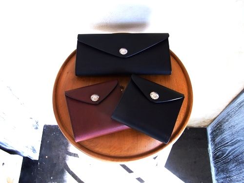 AUTHENTIC SHOE&Co. 財布