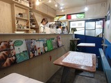 フツウニフルウツ 店内