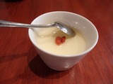 満漢亭 杏仁豆腐