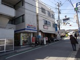 リサータ ビル