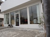 ラスカル 店前
