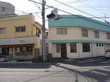スパイス ツリー 路地入口