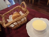 ル グルニエ バターとパン