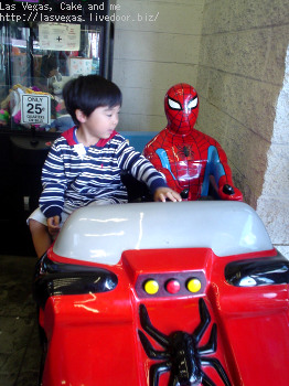 スパイダーマン