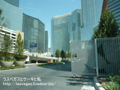 裏口・・