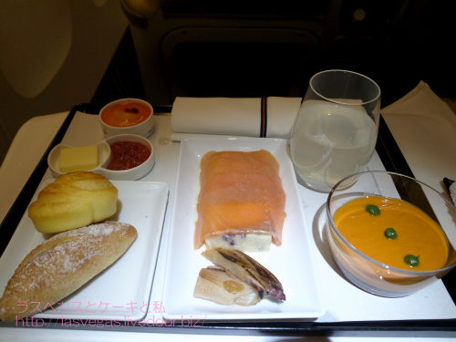 機内食っぽさがない!