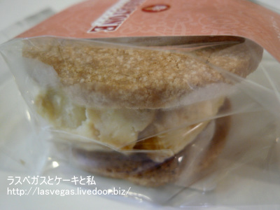アイスクリームクッキーサンド