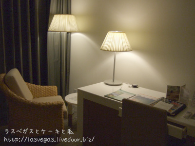 デスク&テーブル