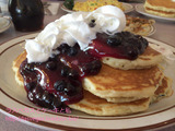 ブルーベリーヒルでパンケーキ朝食
