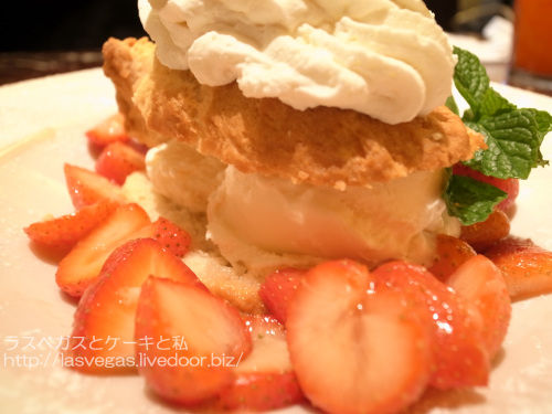 バニラアイスもドーン