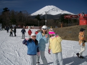 スキー3人