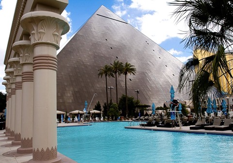 Luxor3