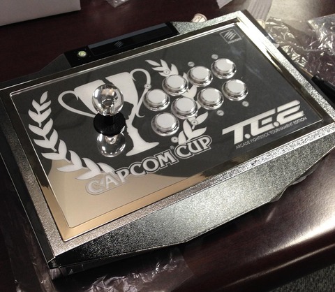 capcomcupfinalist-stick2013