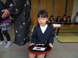 お菓子をどうぞ