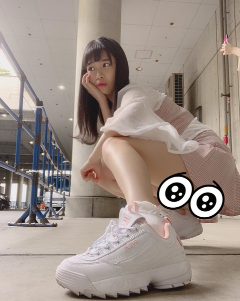 【NMB48】安田桃寧「おパンツみえそだったので いちおうかくしとく」