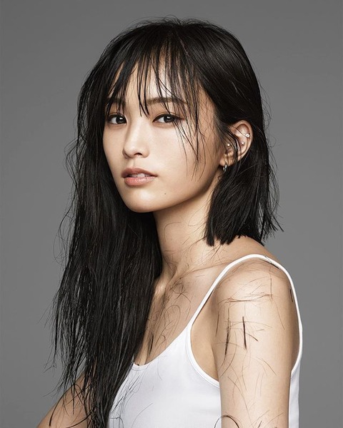 【朗報】山本彩のソロデビュー、元日に最も読まれたニュース記事第1位に!