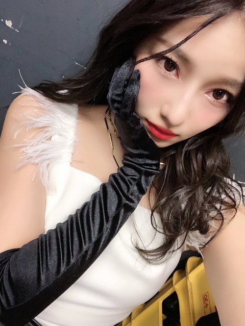 【朗報】NMB48村瀬紗英プロデュースブランド「ANDGEEBEE」が3月9日からラフォーレ原宿4Fにオープン!