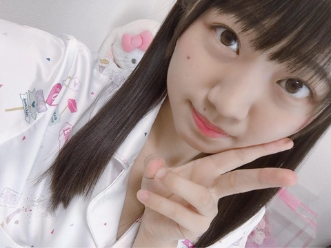 【AKB48】SSA転落事故で頭骨骨折の稲垣香織メンバーがレッスンに復帰!