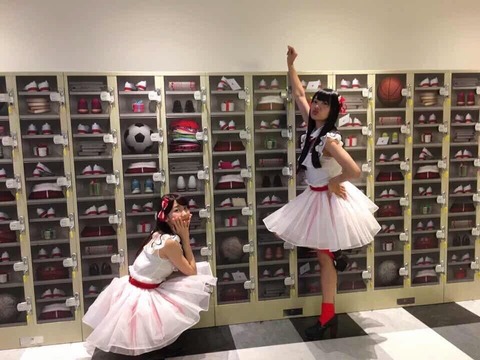 【悲報】NGT48劇場のロッカー小さ過ぎ問題