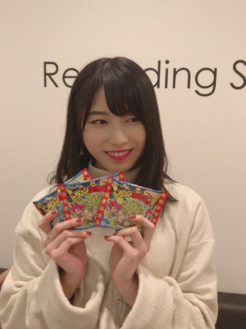 【AKB48】ゆいはんの握手にはどんなおまけを付けたら完売しそう?【横山由依】