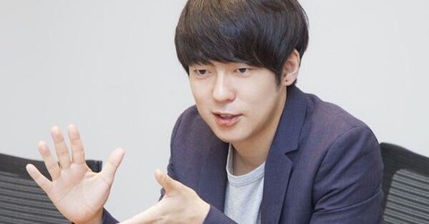 ウーマン村本「政治的な漫才してから観光大使外されネタ番組呼ばれなくなり街宣車に叫ばれるようになった」