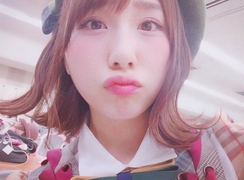 【AKB48】高橋朱里「コンサートとか握手会とか、1人で来る人も、私に会いに来てる時点でぼっちじゃないよ」
