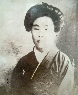 ca883347